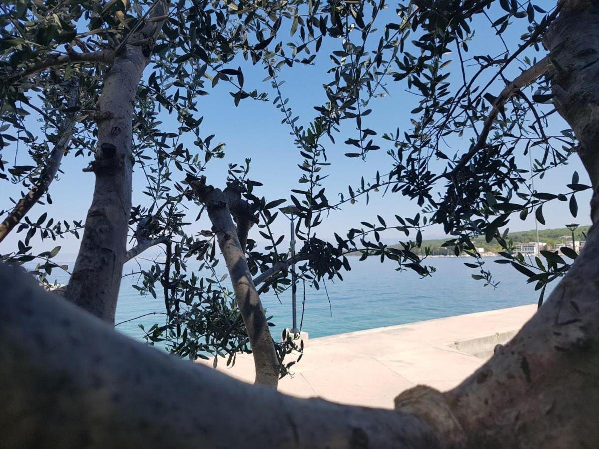Appartamento Relax Zone III Malinska Esterno foto