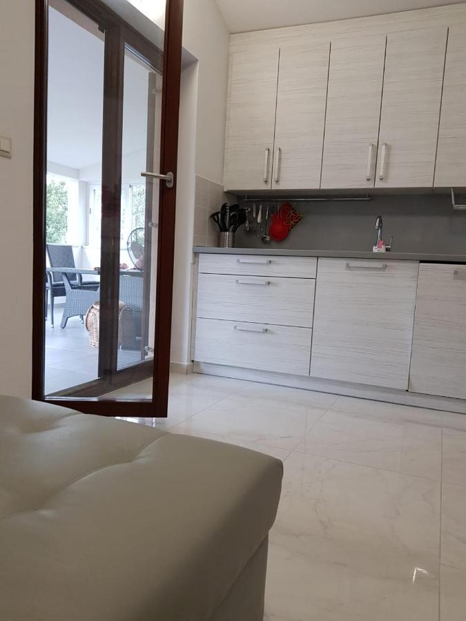 Appartamento Relax Zone III Malinska Esterno foto