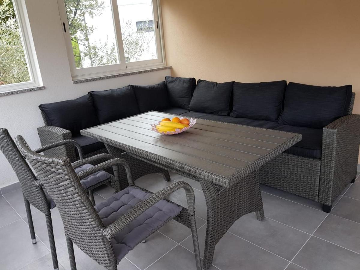 Appartamento Relax Zone III Malinska Esterno foto